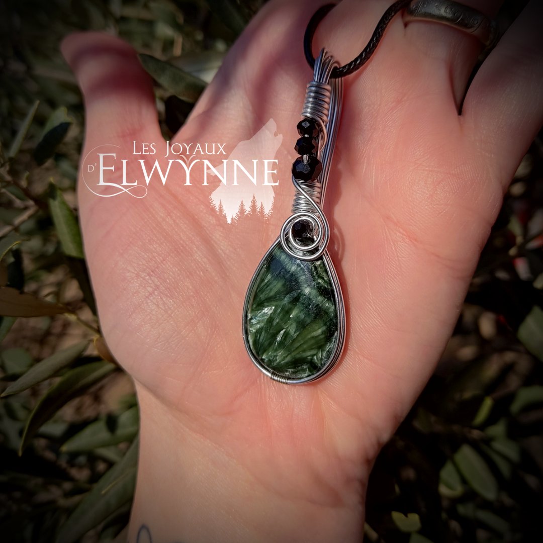 Collier pierre naturelle Séraphinite