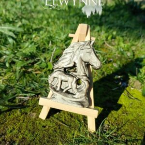 Cheval en obsidienne argentée