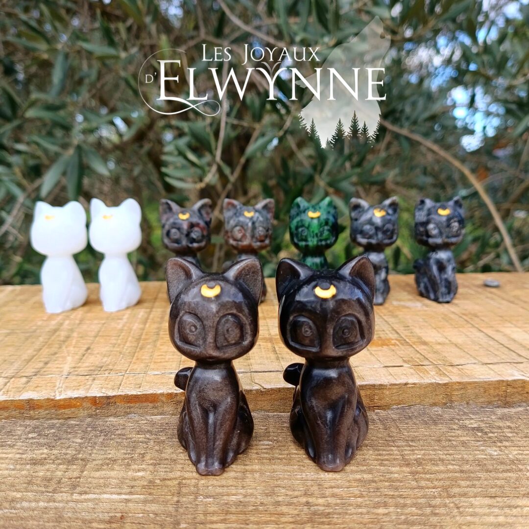 Petit Chat en Obsidienne argentée
