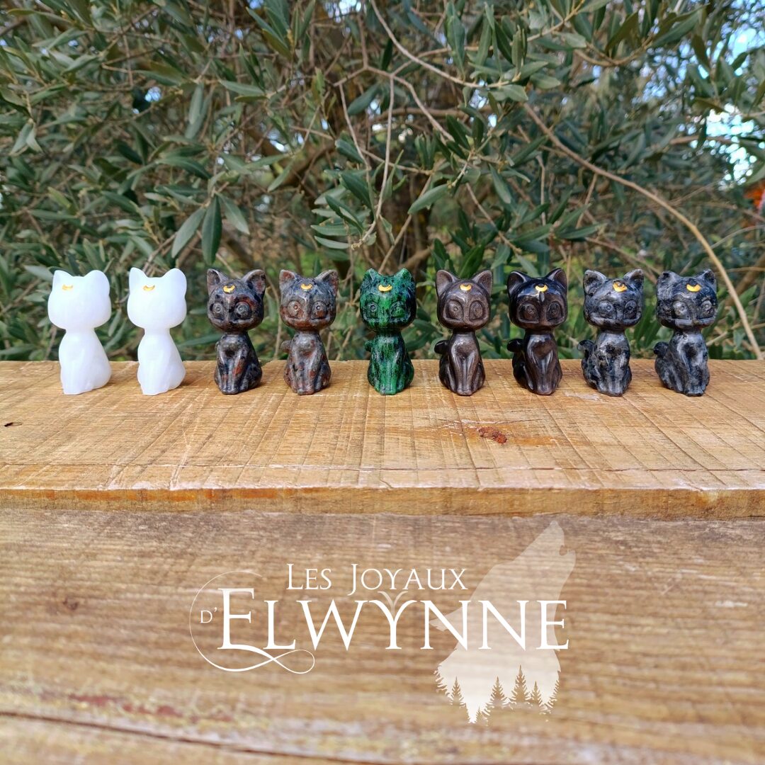 Petit Chat en Larvikite – Image 3