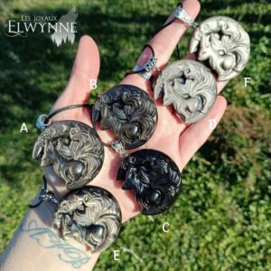 Pendentif Kitsune (Renard) en Obsidienne argentée