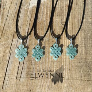 Pendentif Nœud sans fin en Jadéite