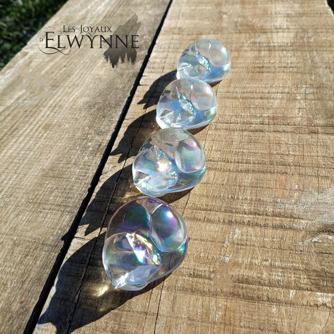 Chat en Quartz Aura blanche – Image 3