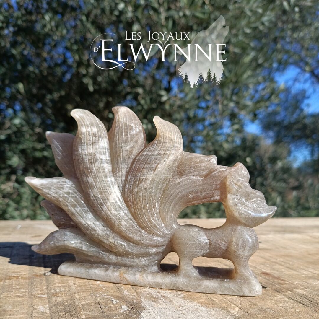 Kitsune (renard) en Pierre de Lune – Image 2