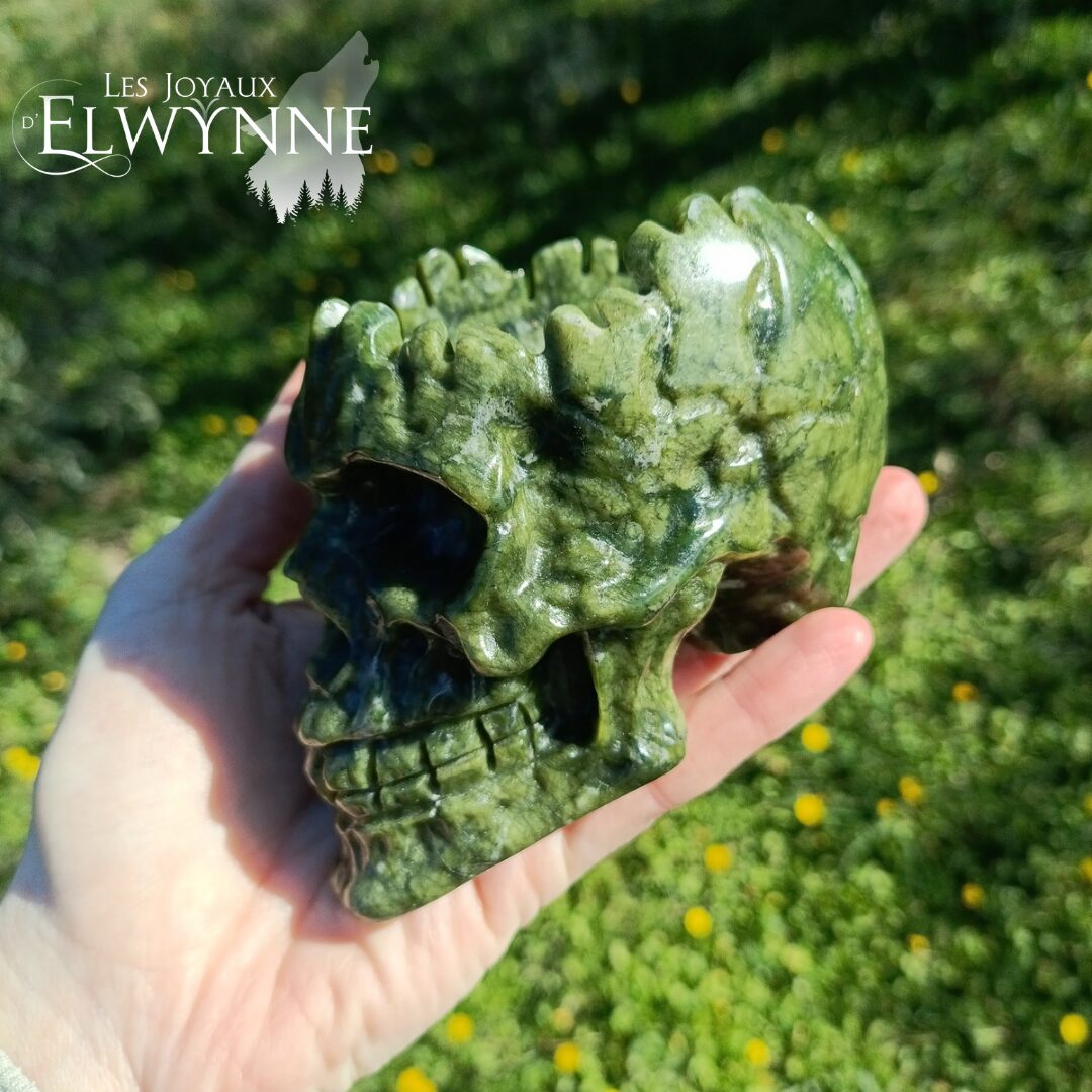 Bol de crâne en Jade vert – Image 4