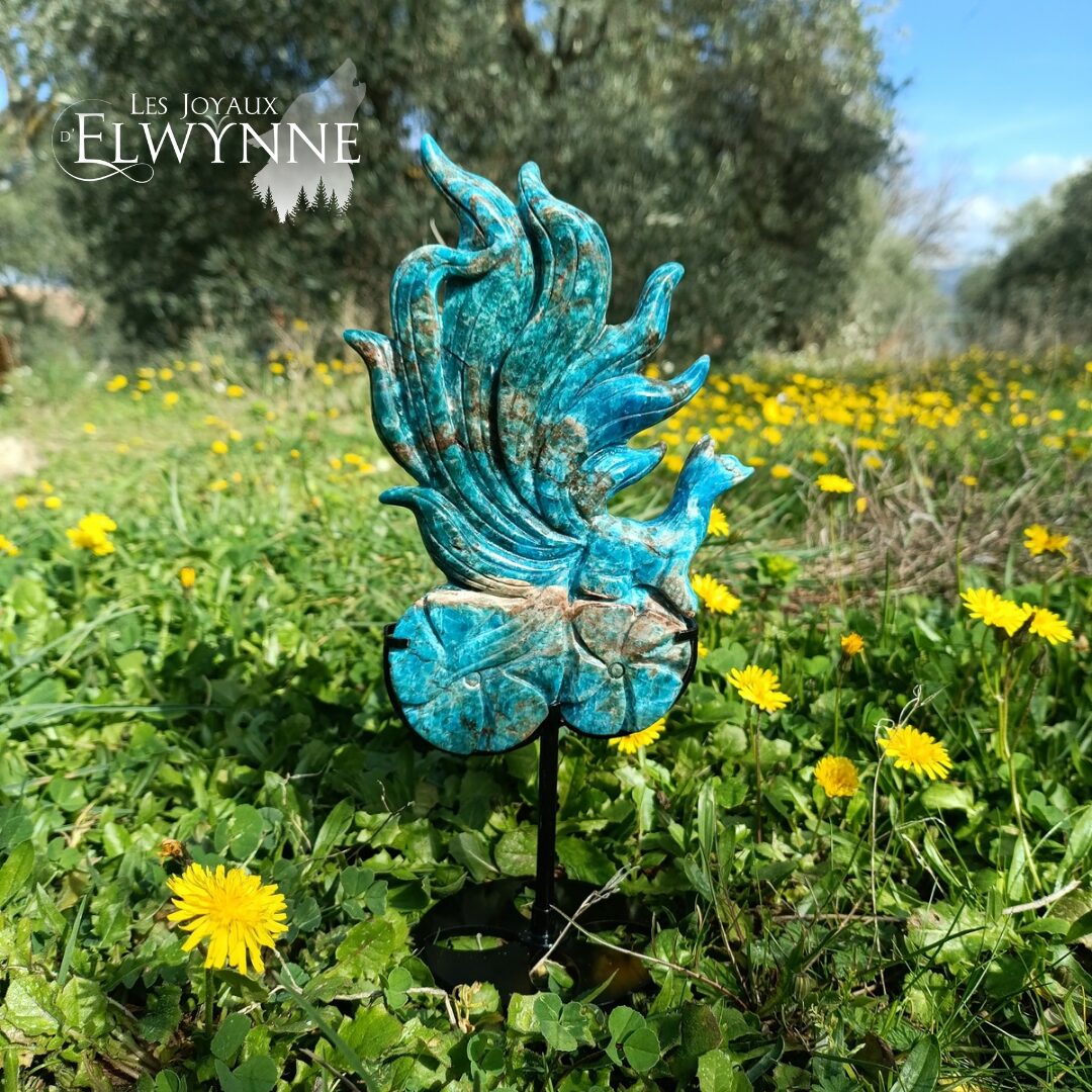 Kitsune (Renard) en Apatite sur socle