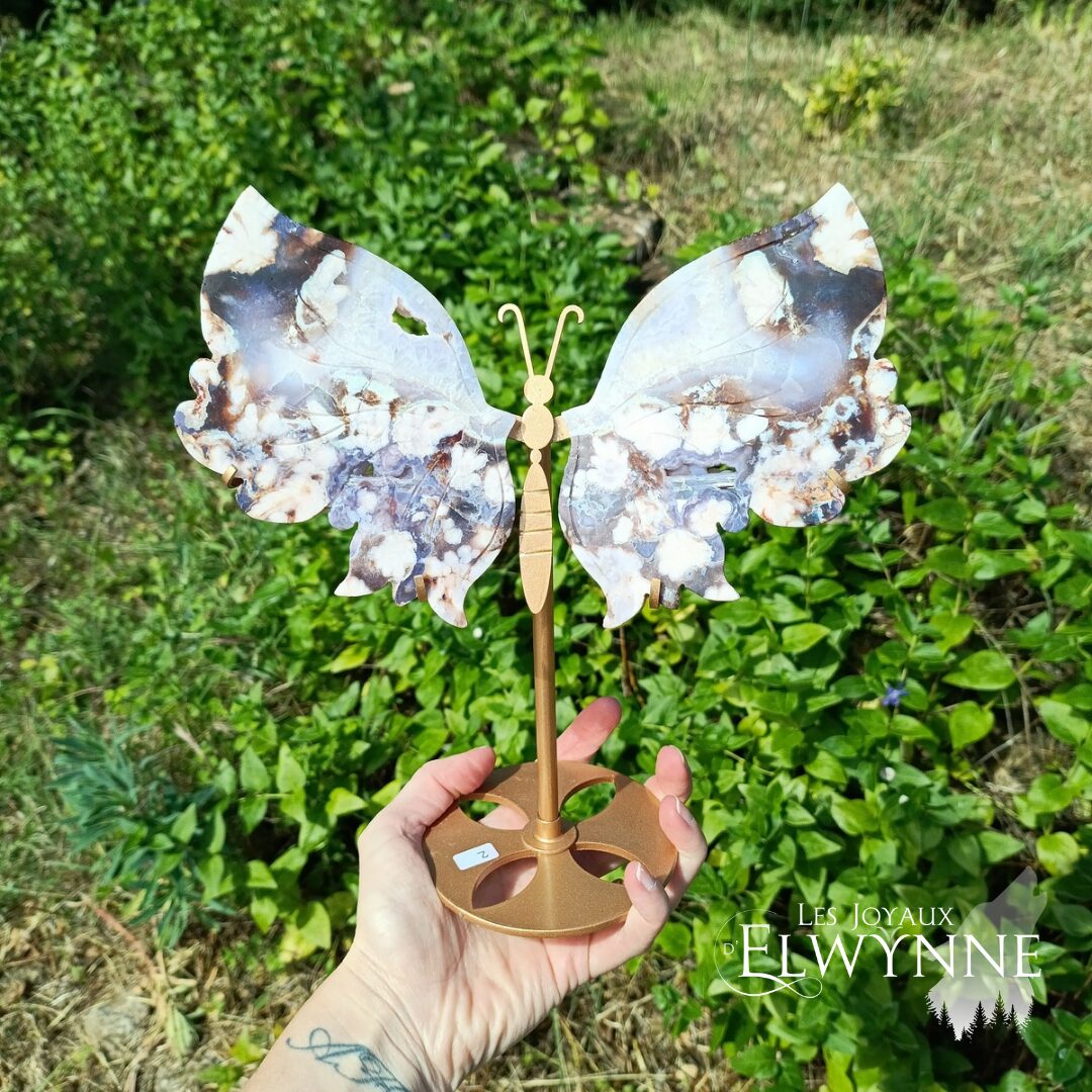 Ailes de papillon en Agate fleur bleue et son support