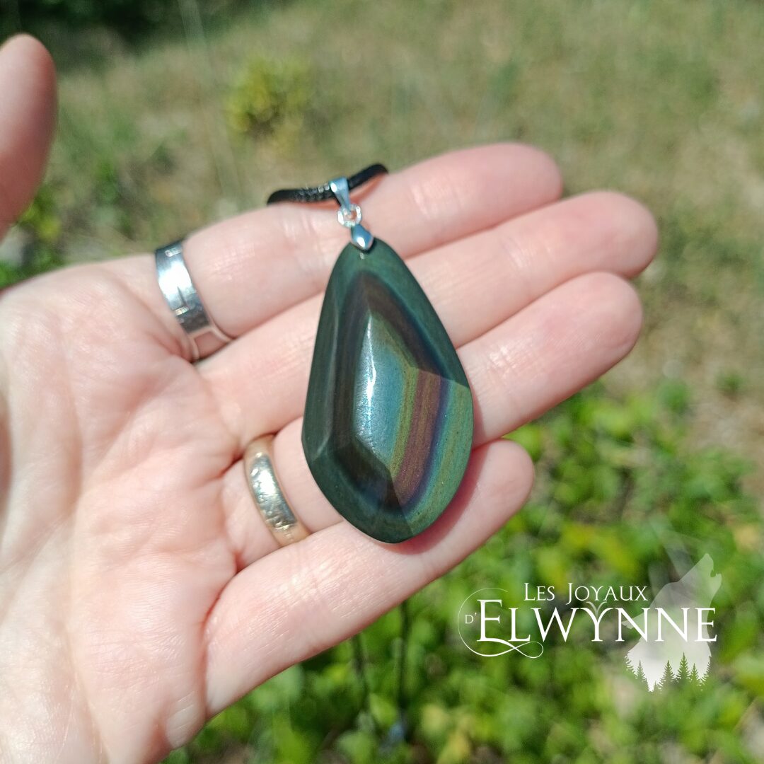 Pendentif en Œil céleste (Obsidienne Arc-en-ciel)