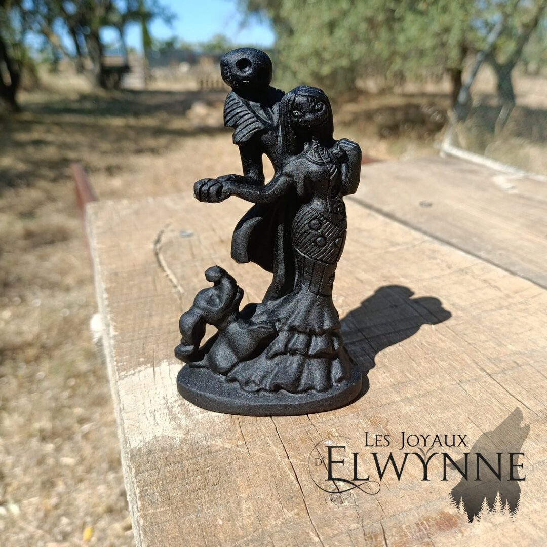 Sculpture Jack & Sally en Obsidienne noire où Yooperlite – Image 5