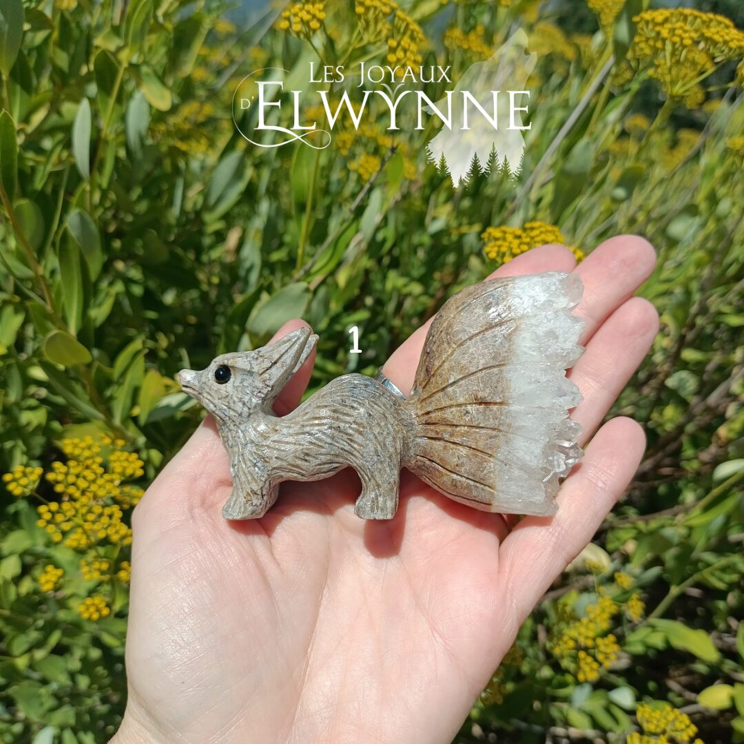 Renard en Amas de Quartz Chrysanthème 🦊 – Image 3
