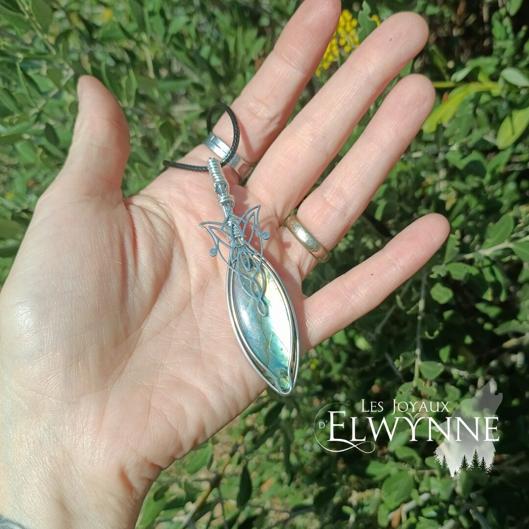 Pendentif L'étoile du soir en Labradorite ✨ – Image 3