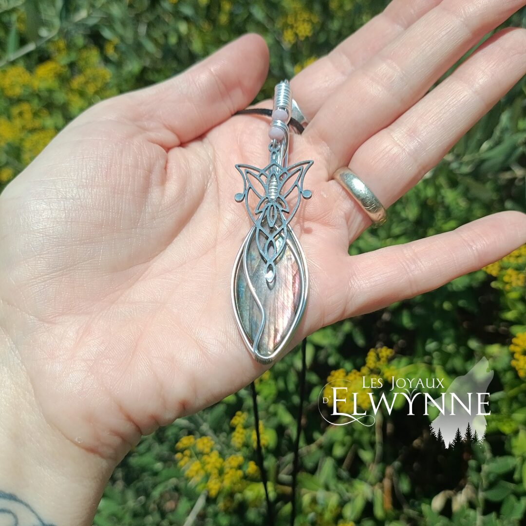 Pendentif L'étoile du soir et sa Labradorite rose/violette 🔥 Rare 🔥 – Image 4