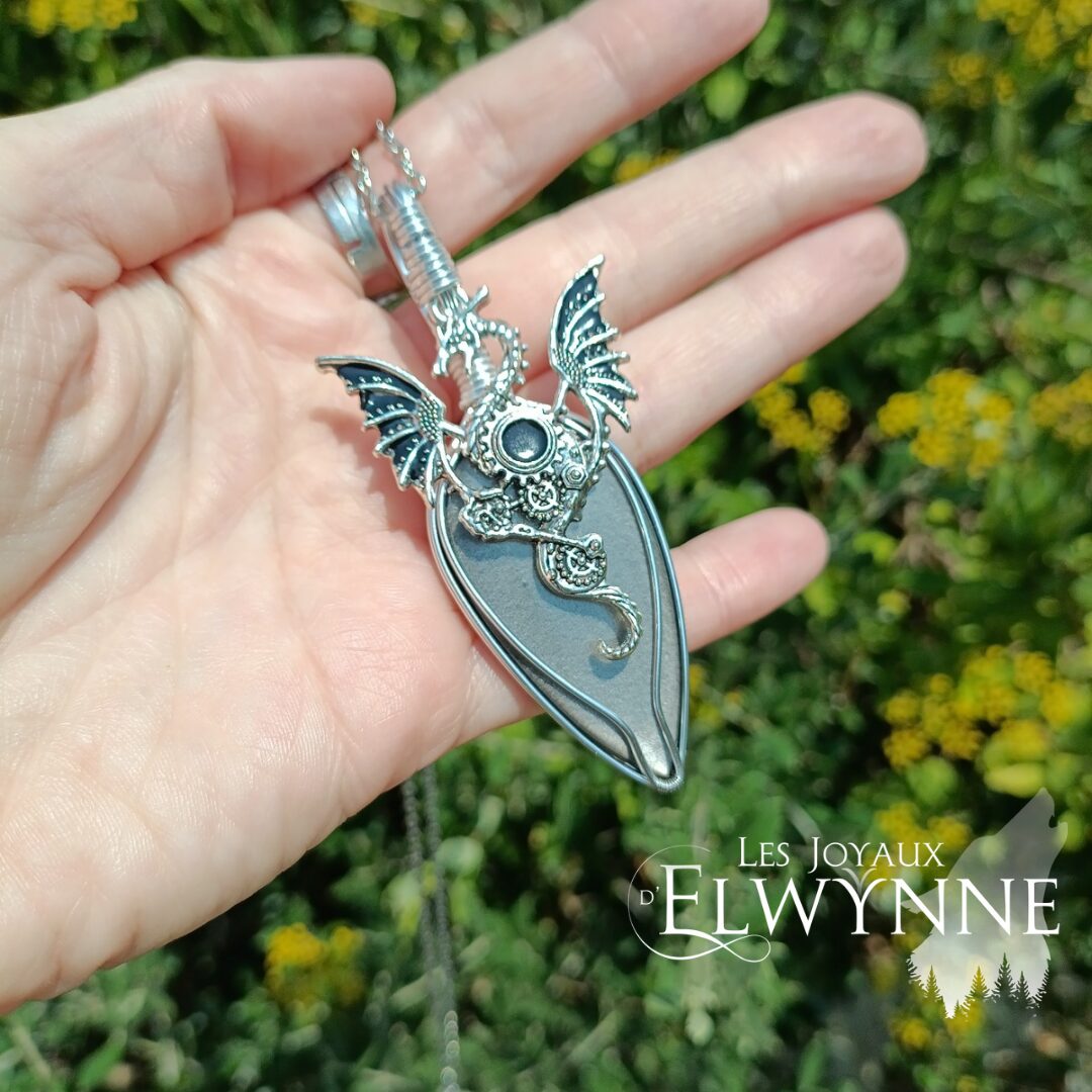 Pendentif Dragon avec son Obsidienne argentée – Image 3