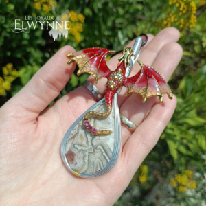 Pendentif Dragon et son agate Crazy Lace