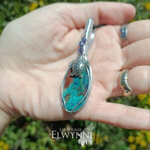 Pendentif Tortue et sa Shattuckite