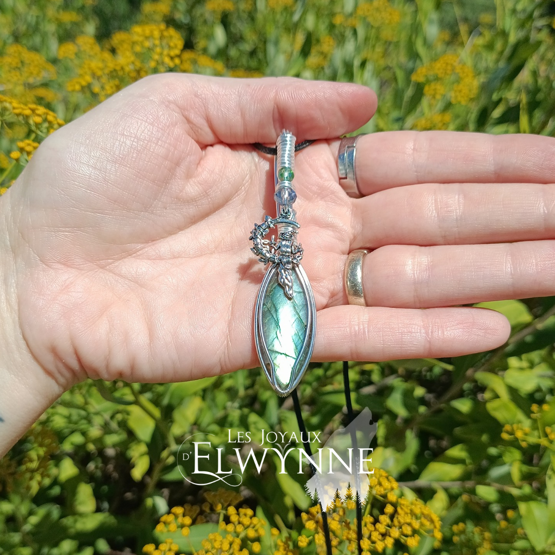Pendentif Sorcière et sa Labradorite – Image 3