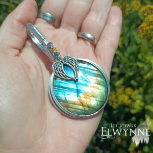 Pendentif Ailes d'ange et sa Labradorite