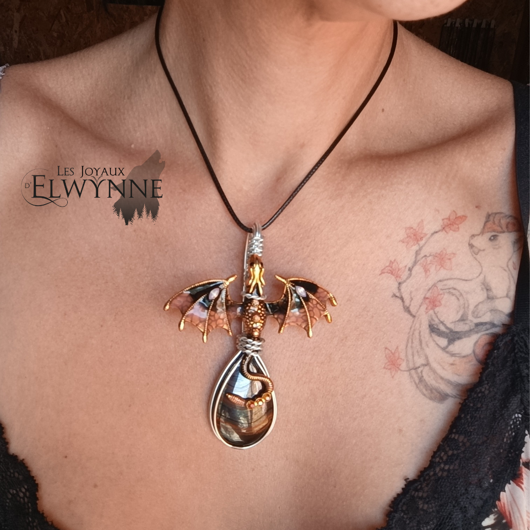 Pendentif Dragon et son œil de fer – Image 2