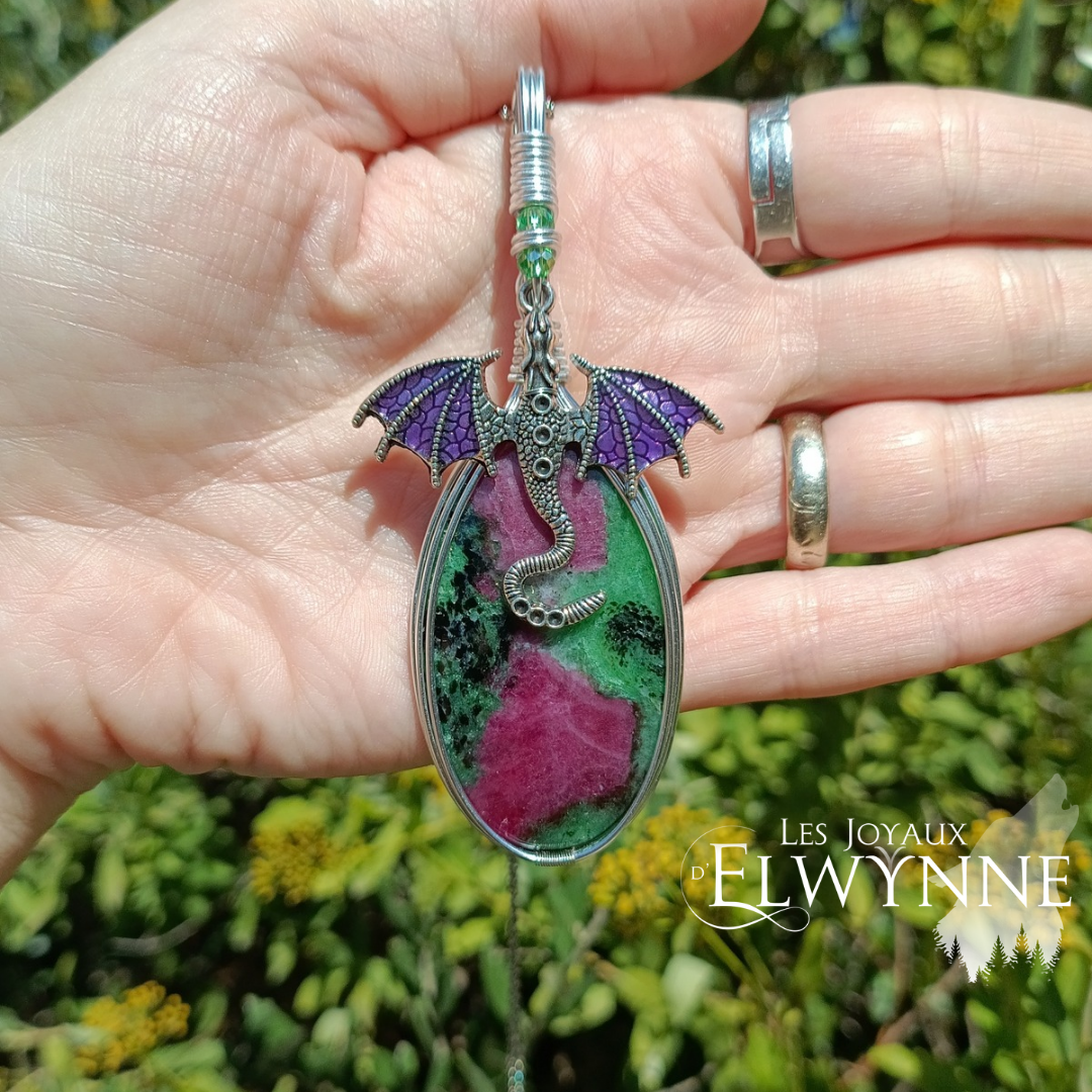 Pendentif Dragon et son Rubis Zoïzite – Image 2